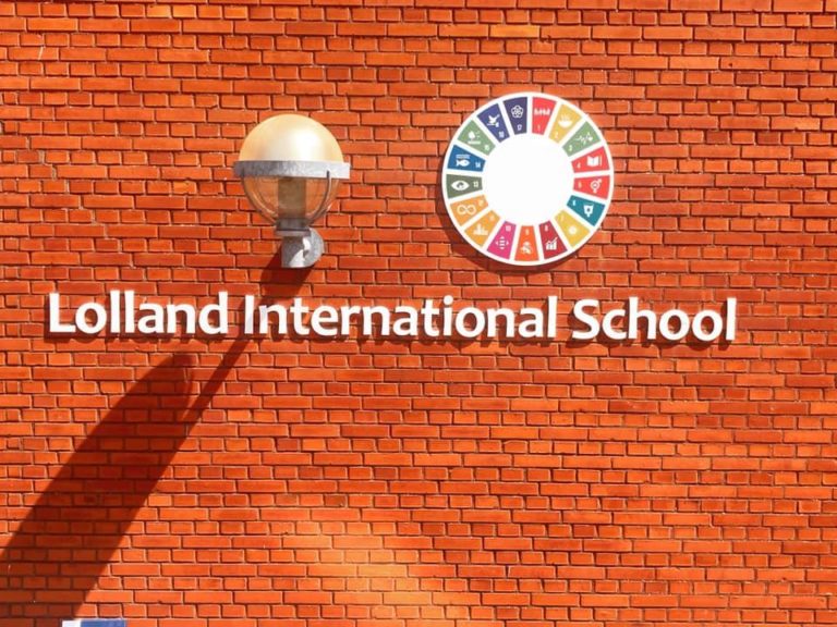 Lolland International School